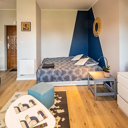 Zakatek Z Miejscem Parkingowym * Bielsko-Biała