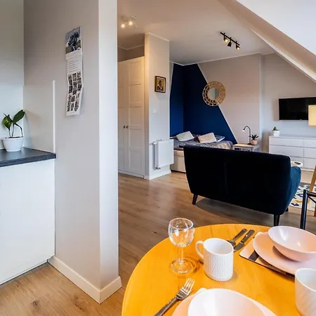 Lägenhet Zakatek Z Miejscem Parkingowym